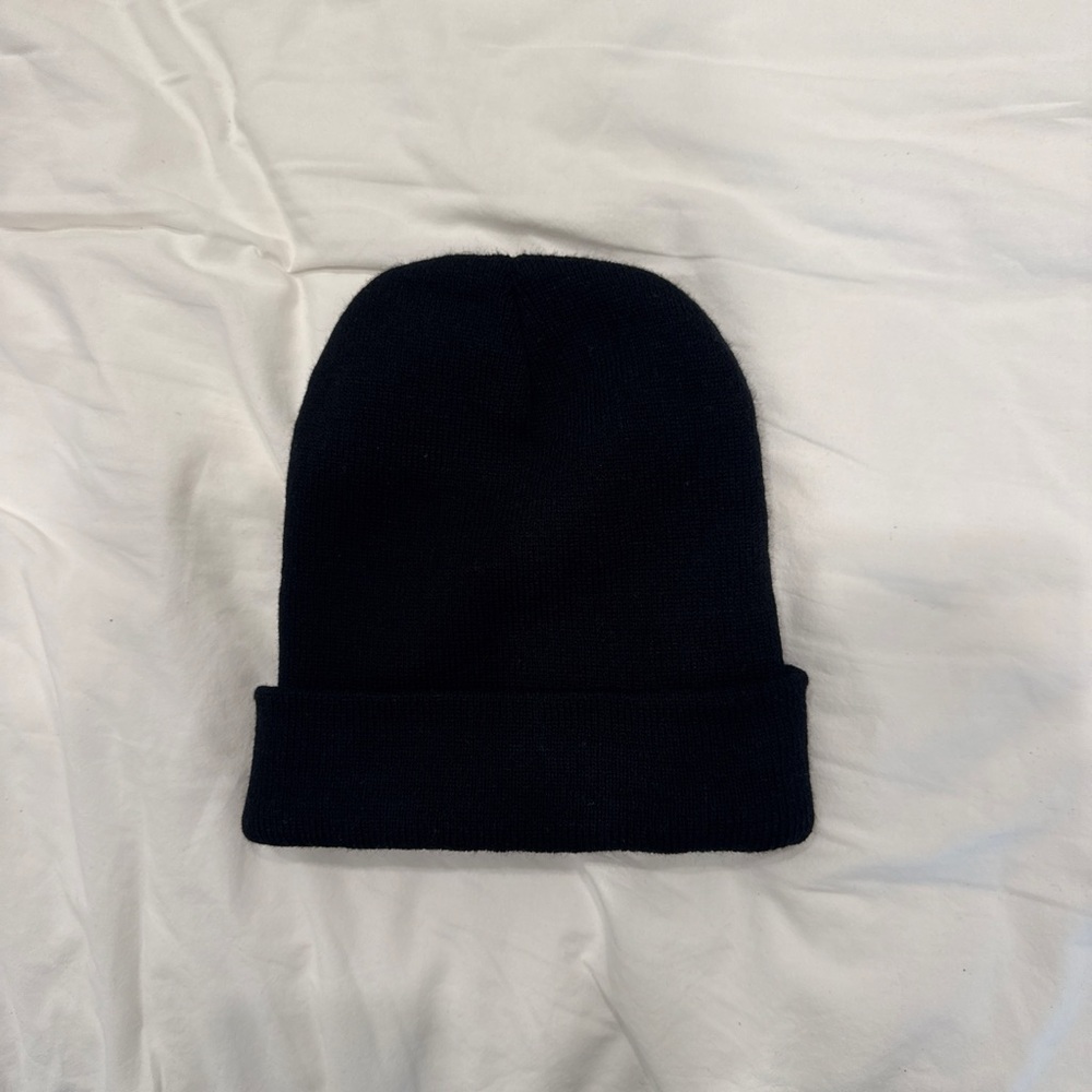 Black beanie